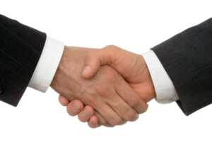 Una stretta di mano vale un contratto
